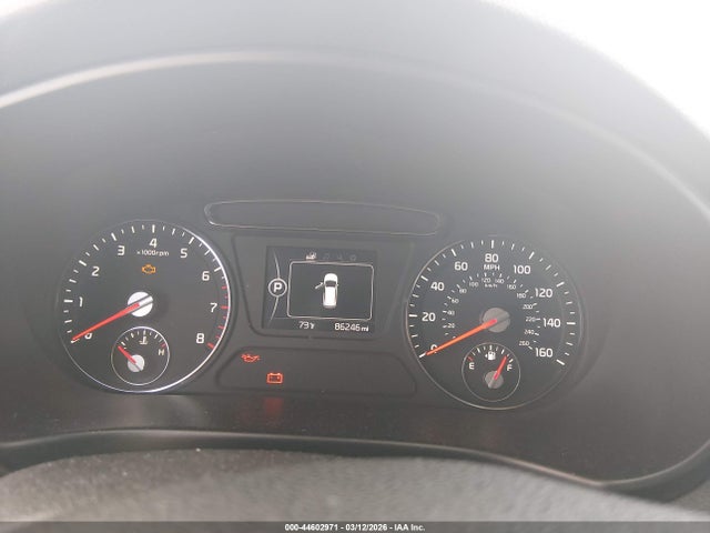 5XYPG4A31GG176893 KIA Sorento 2.4l Lx