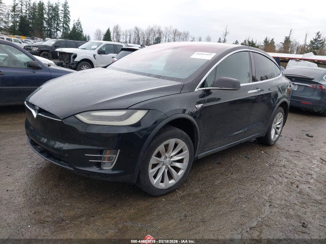 2016 TESLA MODEL X 5YJXCBE20GF016416 Photo 1