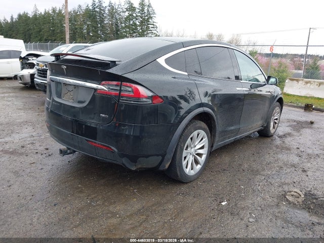 2016 TESLA MODEL X 5YJXCBE20GF016416 Photo 3