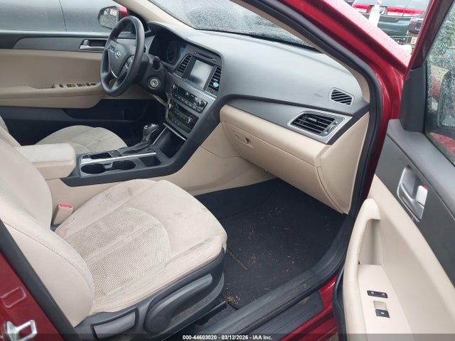 2016 HYUNDAI SONATA 5NPE24AF3GH260514 Photo 4