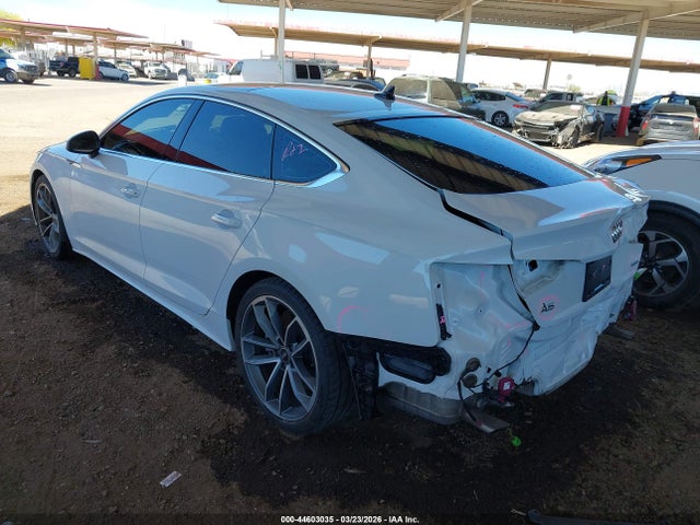2023 Audi A5 Sportback Premium Plus 45 Tfsi S Line Quattro S Tronic მანქანა იყიდება აუქციონზე, vin: WAUFACF57PA032103, აუქციონის ნომერი: 44603035