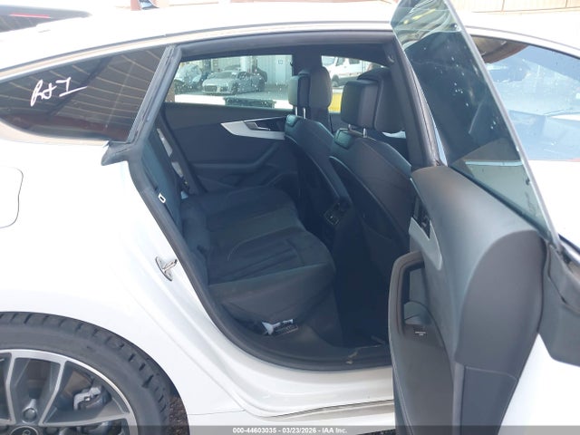 2023 Audi A5 Sportback Premium Plus 45 Tfsi S Line Quattro S Tronic მანქანა იყიდება აუქციონზე, vin: WAUFACF57PA032103, აუქციონის ნომერი: 44603035
