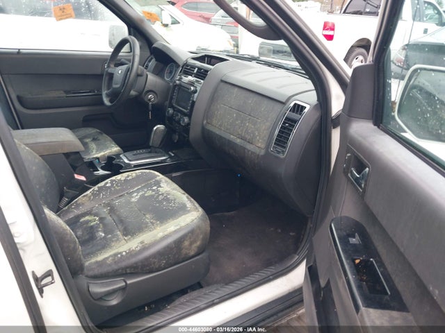 2011 FORD ESCAPE 1FMCU0EG9BKB29137 Photo 4