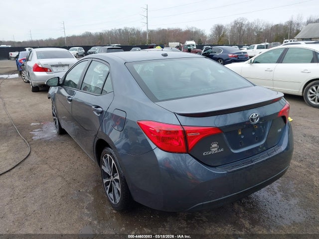 2019 TOYOTA COROLLA 2T1BURHE7KC137964 Photo 2