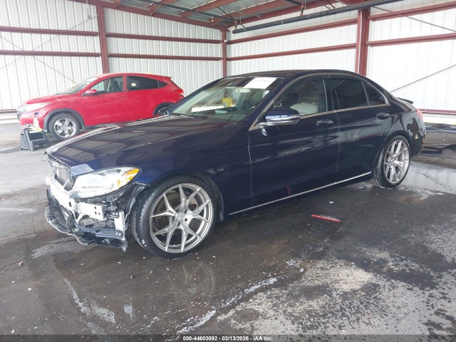 55SWF4JB9GU151042 Mercedes-Benz C 300