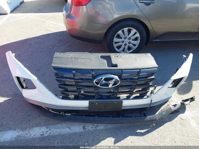 5NMJBCAE9PH238675 Hyundai TUCSON SEL
