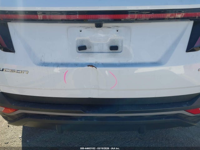 5NMJBCAE9PH238675 Hyundai TUCSON SEL
