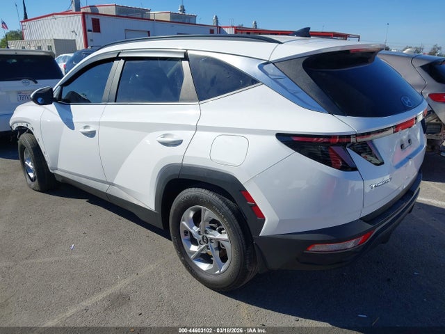 5NMJBCAE9PH238675 Hyundai TUCSON SEL