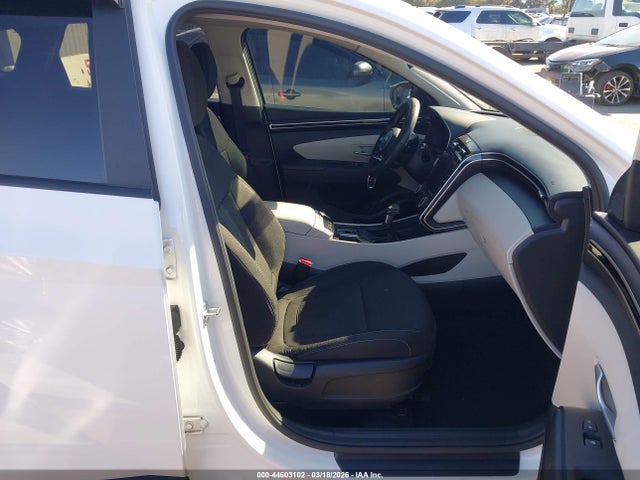5NMJBCAE9PH238675 Hyundai TUCSON SEL