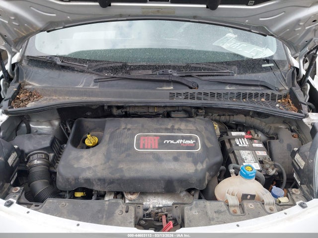 2014 FIAT 500L ZFBCFABH3EZ000746 Photo 9