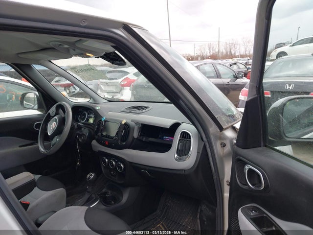 2014 FIAT 500L ZFBCFABH3EZ000746 Photo 4