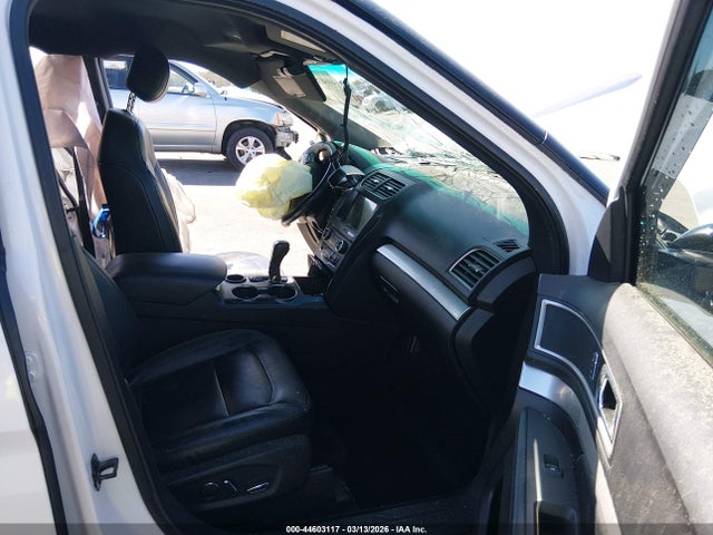 44603117 :رقم المزاد ، 1FM5K7D84HGB12405 vin ، 2017 Ford Explorer Xlt مزاد بيع