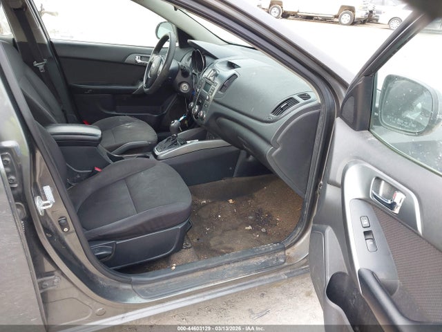 2013 KIA FORTE KNAFU4A23D5740850 Photo 4
