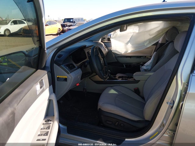 5NPE24AF0FH178898 Hyundai SONATA SE