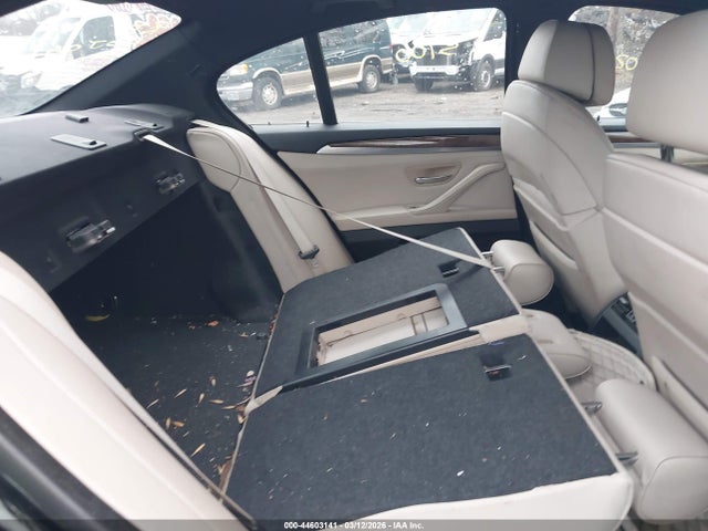 2013 Bmw 550i მანქანა იყიდება აუქციონზე, vin: WBAFR9C56DC271545, აუქციონის ნომერი: 44603141