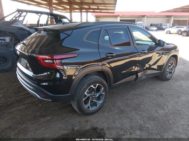 KL77LHE28RC232322 Chevrolet Trax Fwd Lt