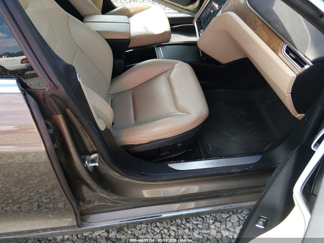2016 TESLA MODEL S 5YJSA1E19GF157437 Photo 4