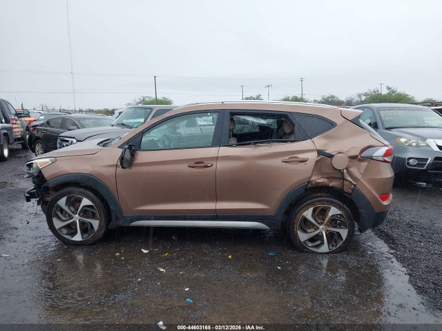 Aukcja sprzedaży 2017 Hyundai Tucson Sport, vin: KM8J33A27HU374666, numer aukcji: 44603165