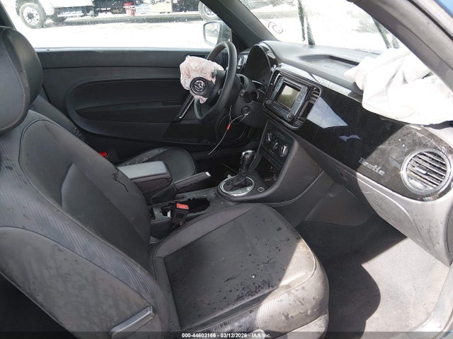 2017 VOLKSWAGEN BEETLE 3VWF17AT9HM624264 Photo 4