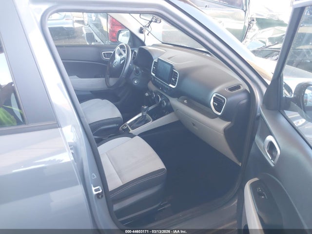Продаж на аукціоні авто 2022 Hyundai Venue Sel, vin: KMHRC8A36NU185141, номер лоту: 44603171