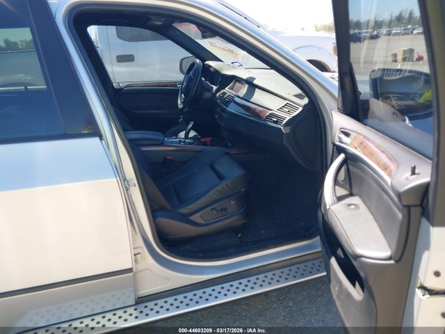 44603209 :رقم المزاد ، 5UXFE43528L035285 vin ، 2008 Bmw X5 3.0si مزاد بيع