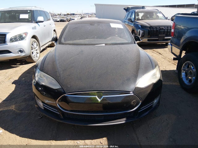 44603222 :رقم المزاد ، 5YJSA1H40FF080624 vin ، 2015 Tesla Model S 85d/p85d مزاد بيع