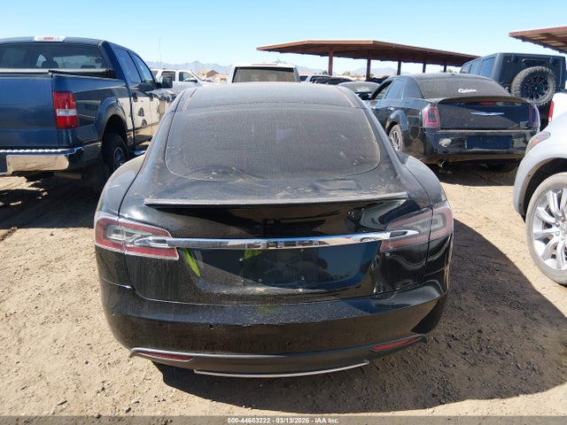 44603222 :رقم المزاد ، 5YJSA1H40FF080624 vin ، 2015 Tesla Model S 85d/p85d مزاد بيع