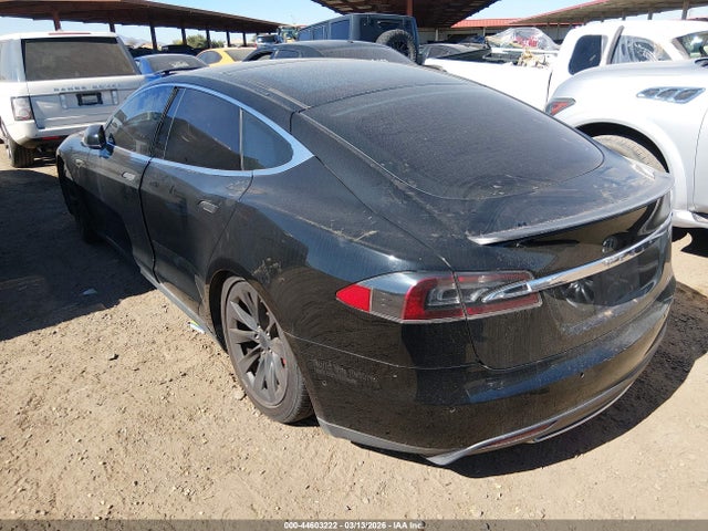 44603222 :رقم المزاد ، 5YJSA1H40FF080624 vin ، 2015 Tesla Model S 85d/p85d مزاد بيع