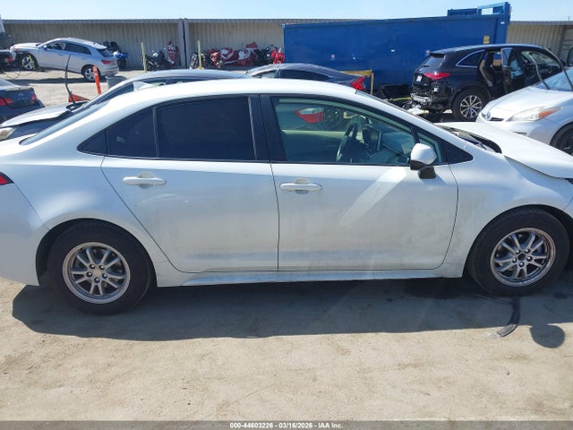 Toyota Corolla Hybrid Le 2020 JTDEBRBE5LJ017064 Image 13