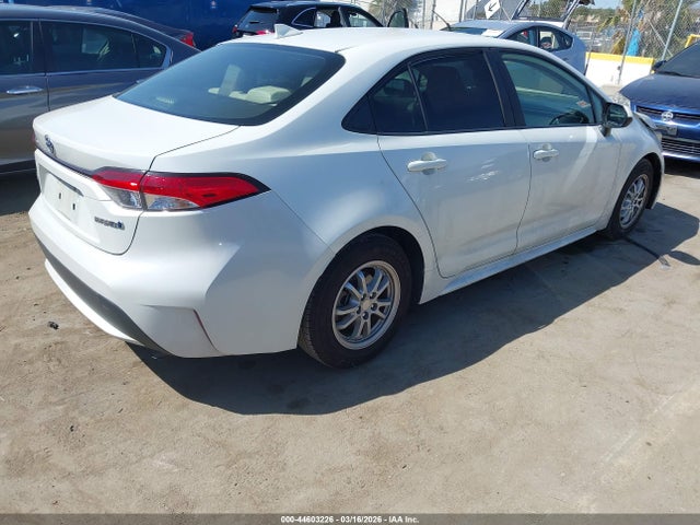 Toyota Corolla Hybrid Le 2020 JTDEBRBE5LJ017064 Image 4