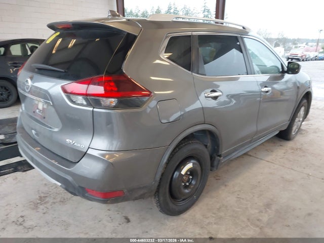 JN8AT2MV5JW305333 Nissan ROGUE SV