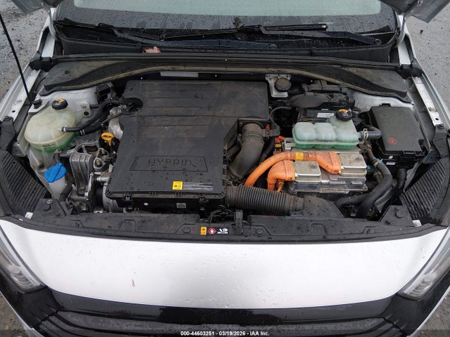 KMHC65LC5JU059744 Hyundai Ioniq Hybrid Blue