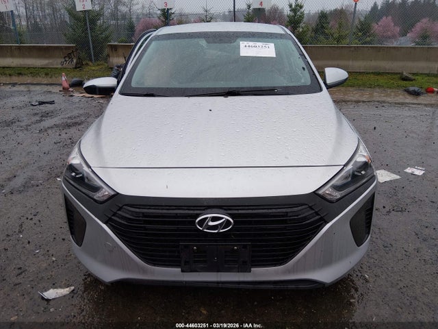 KMHC65LC5JU059744 Hyundai Ioniq Hybrid Blue