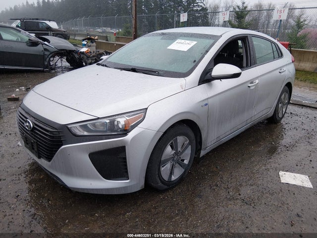KMHC65LC5JU059744 Hyundai Ioniq Hybrid Blue