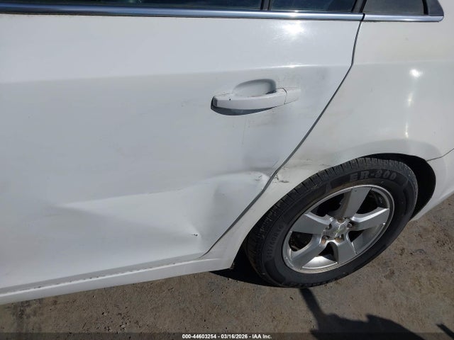 1G1PE5SB5G7171431 Chevrolet Cruze Limited 1lt Auto