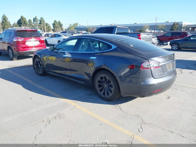 Продаж на аукціоні авто 2018 Tesla Model S 100d/75d/p100d, vin: 5YJSA1E28JF274765, номер лоту: 44603270
