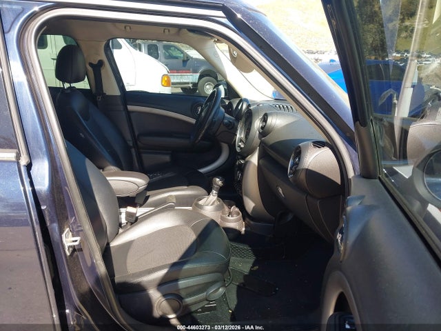 Mini Countryman Cooper 2015 WMWZB3C55FWR44258 Image 5