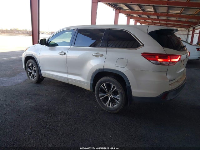 5TDZARFH4HS023862 Toyota Highlander Le