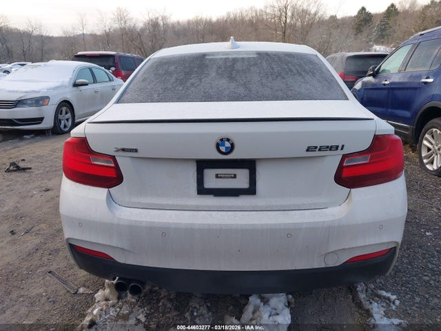 44603277 :رقم المزاد ، WBA1F7C52FVX95953 vin ، 2015 Bmw 228i Xdrive مزاد بيع