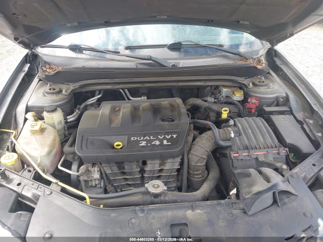 44603280 :رقم المزاد ، 1C3CDZAB9DN551885 vin ، 2013 Dodge Avenger Se مزاد بيع