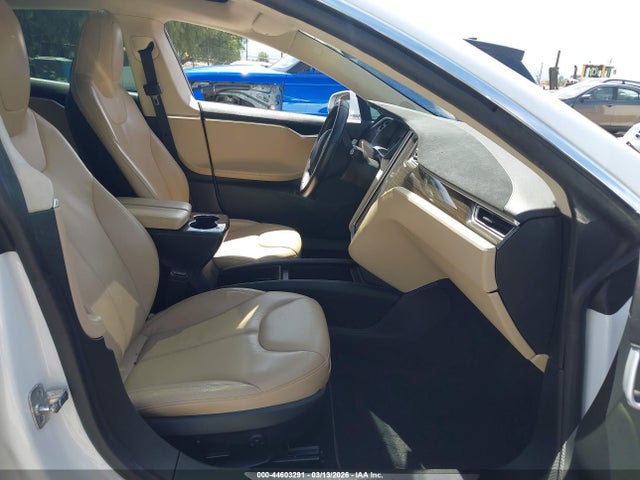 2015 TESLA MODEL S 5YJSA1H19FFP78039 Photo 4