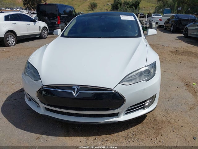 2015 TESLA MODEL S 5YJSA1H19FFP78039 Photo 5
