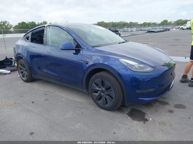 Auction sale of the 2025 Tesla Model Y Long Range Dual Motor Rear-wheel Drive, vin: 7SAYGDED8SA361871, lot number: 44603304