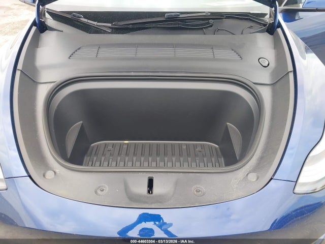 Продаж на аукціоні авто 2025 Tesla Model Y Long Range Dual Motor Rear-wheel Drive, vin: 7SAYGDED8SA361871, номер лоту: 44603304