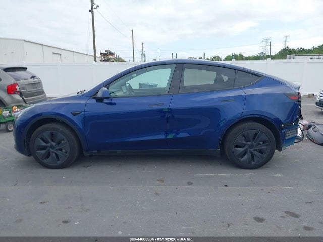 Продаж на аукціоні авто 2025 Tesla Model Y Long Range Dual Motor Rear-wheel Drive, vin: 7SAYGDED8SA361871, номер лоту: 44603304