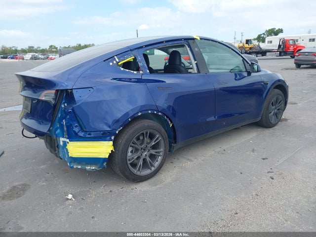Продаж на аукціоні авто 2025 Tesla Model Y Long Range Dual Motor Rear-wheel Drive, vin: 7SAYGDED8SA361871, номер лоту: 44603304