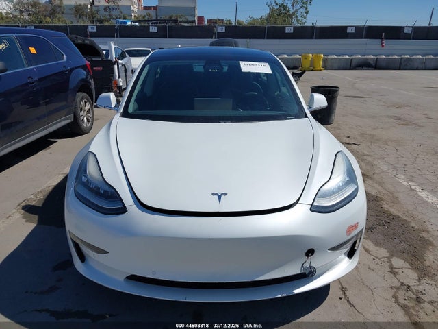 Продаж на аукціоні авто 2020 Tesla Model 3 Standard Range Plus Rear-wheel Drive/standard Range Rear-wheel Drive, vin: 5YJ3E1EA2LF744890, номер лоту: 44603318