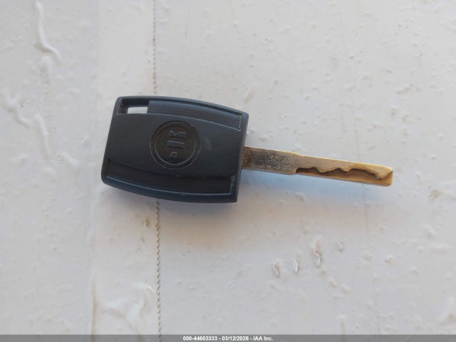1FMCU0GX1EUB98619 Ford ESCAPE SE