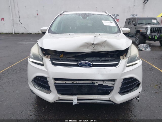 Ford Escape Titanium 2016 1FMCU9J98GUA12608 Image 13