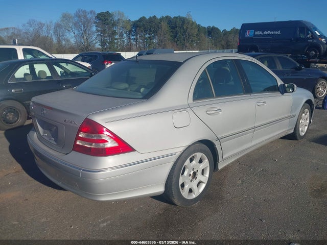Продажа на аукционе авто 2005 Mercedes-benz C 240 Luxury 4matic, vin: WDBRF81J95F589404, номер лота: 44603395